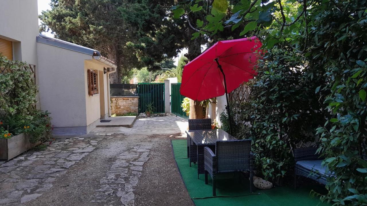Apartment Pletikos Premantura Exterior foto