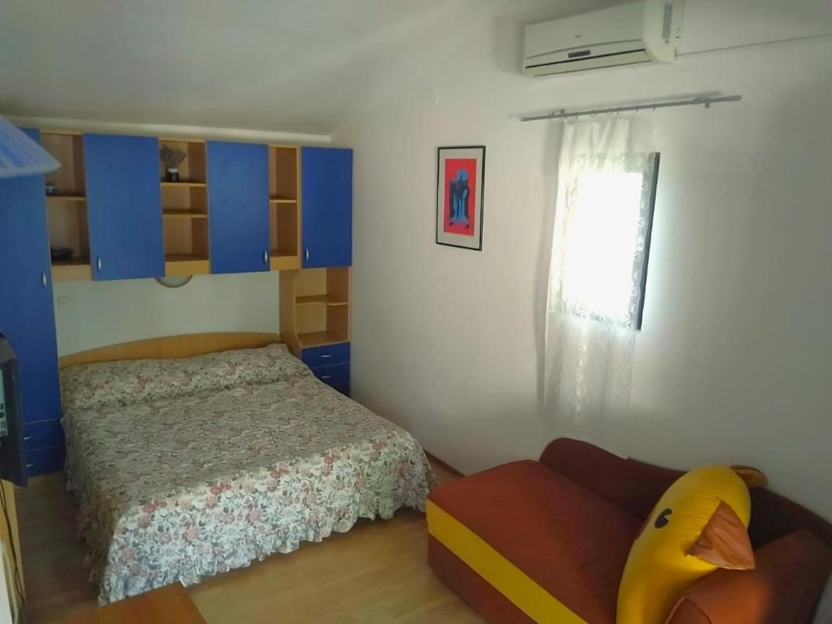 Apartment Pletikos Premantura Exterior foto